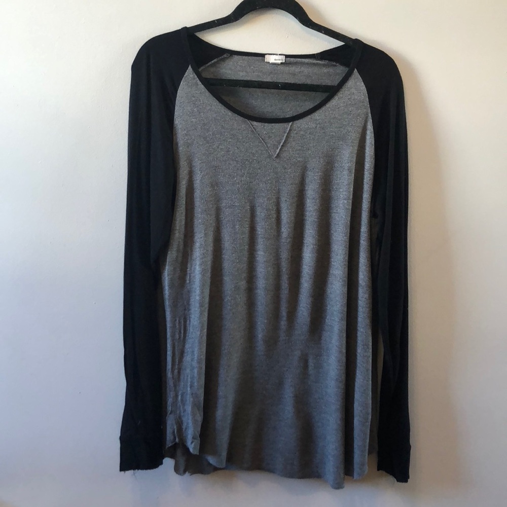 Black & grey simple baseball long sleeve